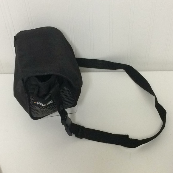 Polaroid One-Step Express Camera & Camera Bag - Picture 9 of 15